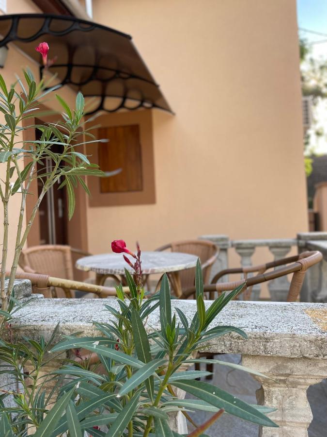 Kovacs Apartmanhaz Kiskunhalas Ngoại thất bức ảnh